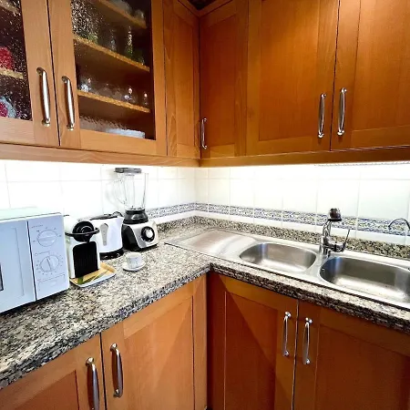 Spacious Close To The Польєнса