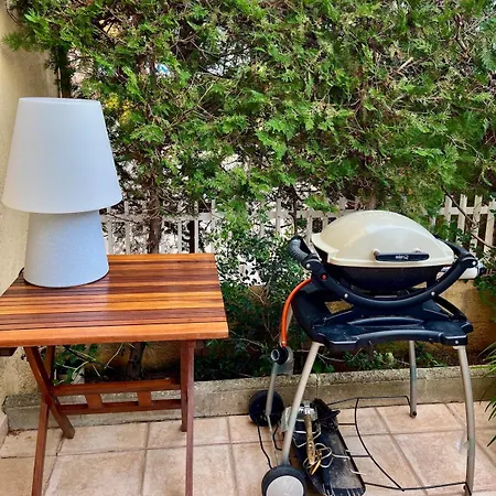 Spacious Close To The Apartment *