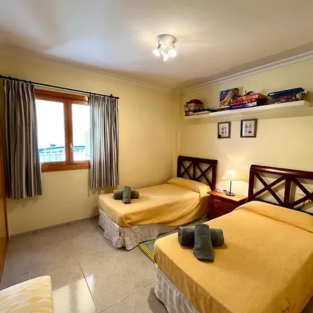 Spacious Close To The Appartement *